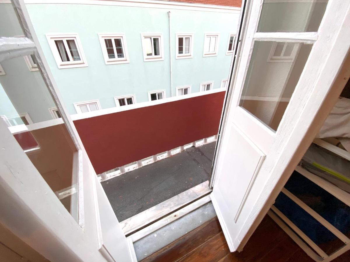Deluxe Double Room with Balcony,1674008916:JPEG